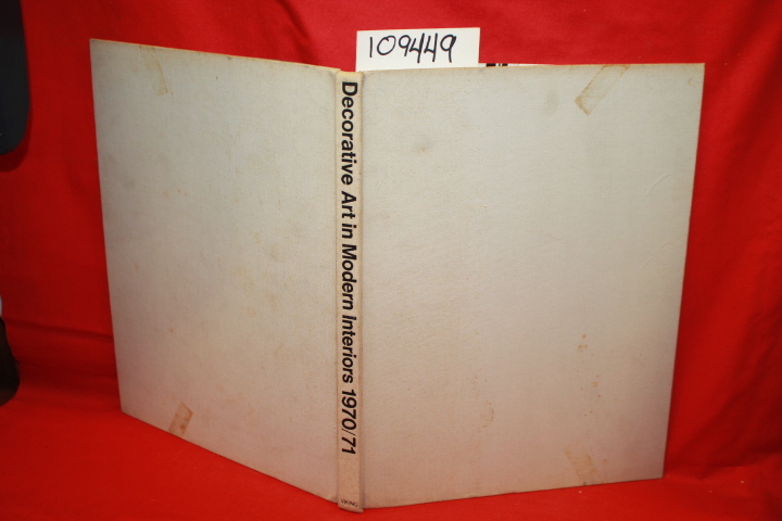 MOODY, ELLA: DECORATIVE ART IN MODERN INTERIORS VOL 60 1970-71