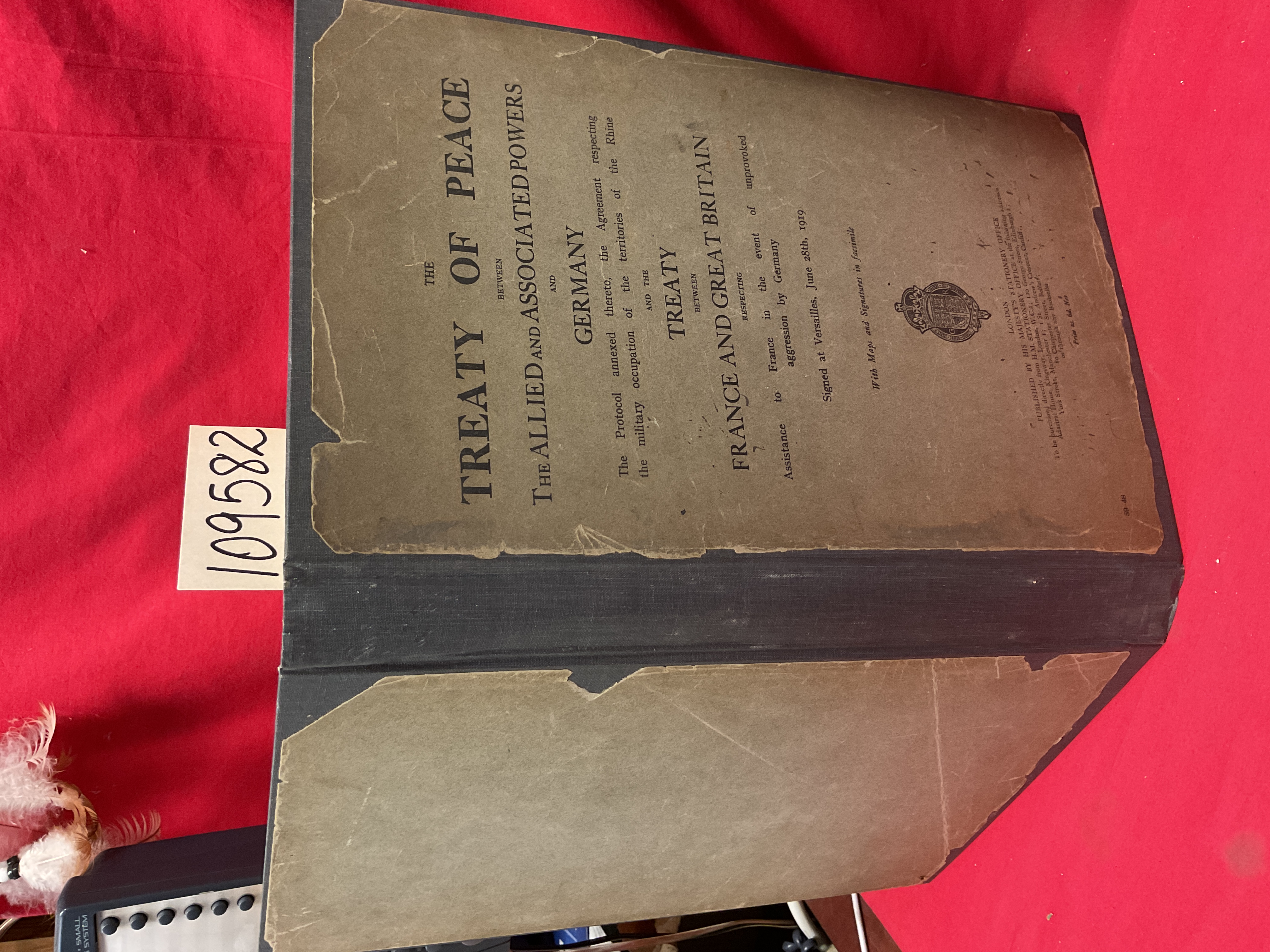 MAJESTY'S STATIONARY OFFICE: TREATY OF PEACE BETWEEN THE ALLIED AND ASSOCIATE...